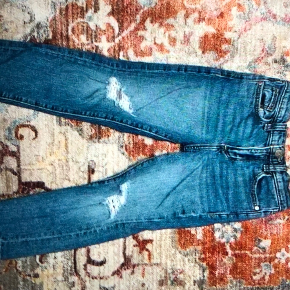 Art Class Distressed Jeans